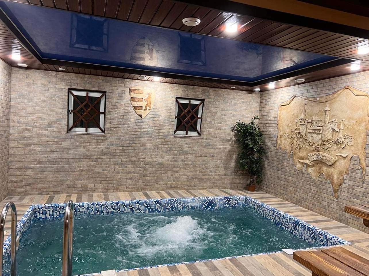 Polyanskiy Zamok Polyana  Exterior foto